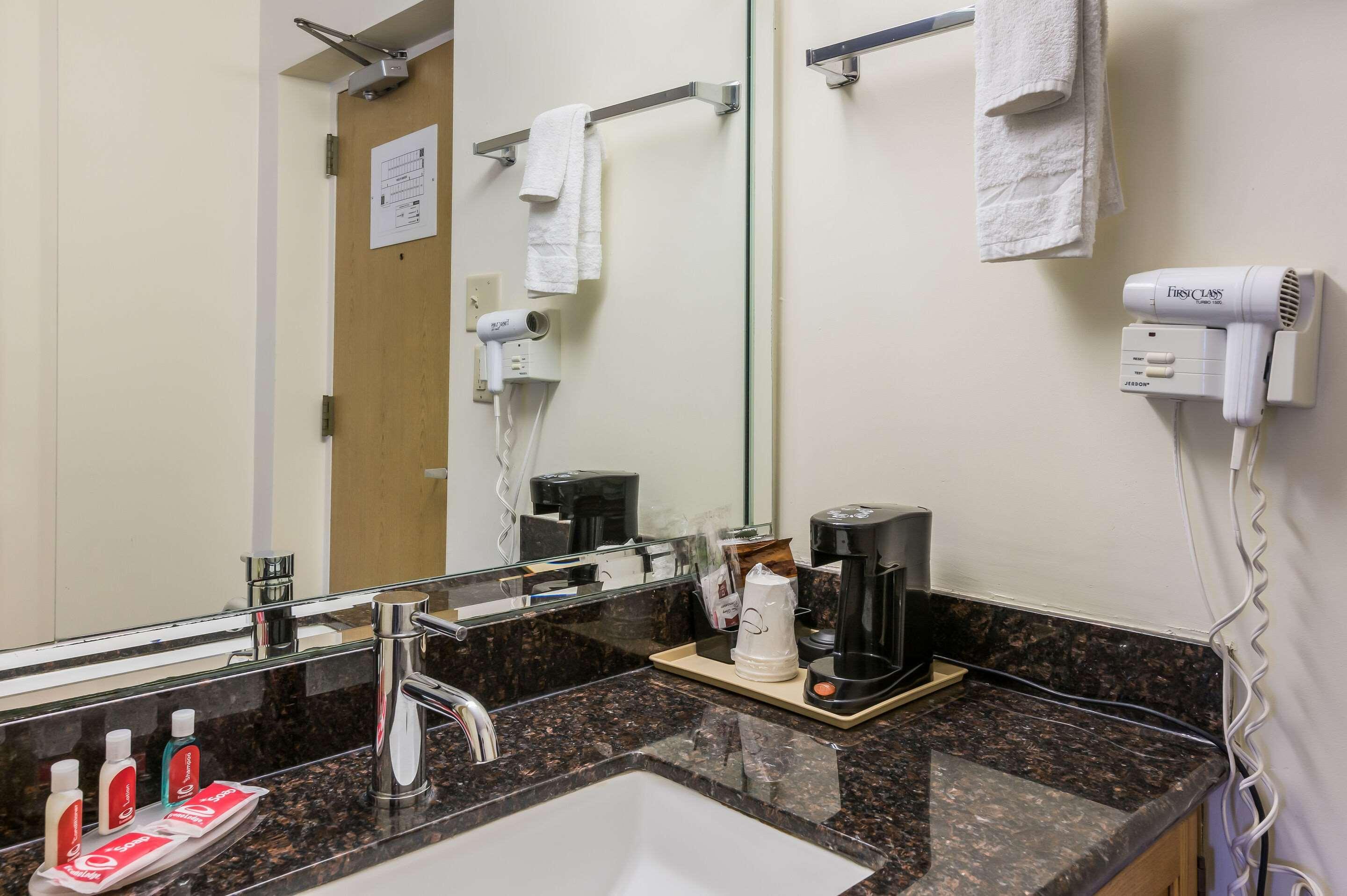 Econo Lodge Quakertown Ngoại thất bức ảnh