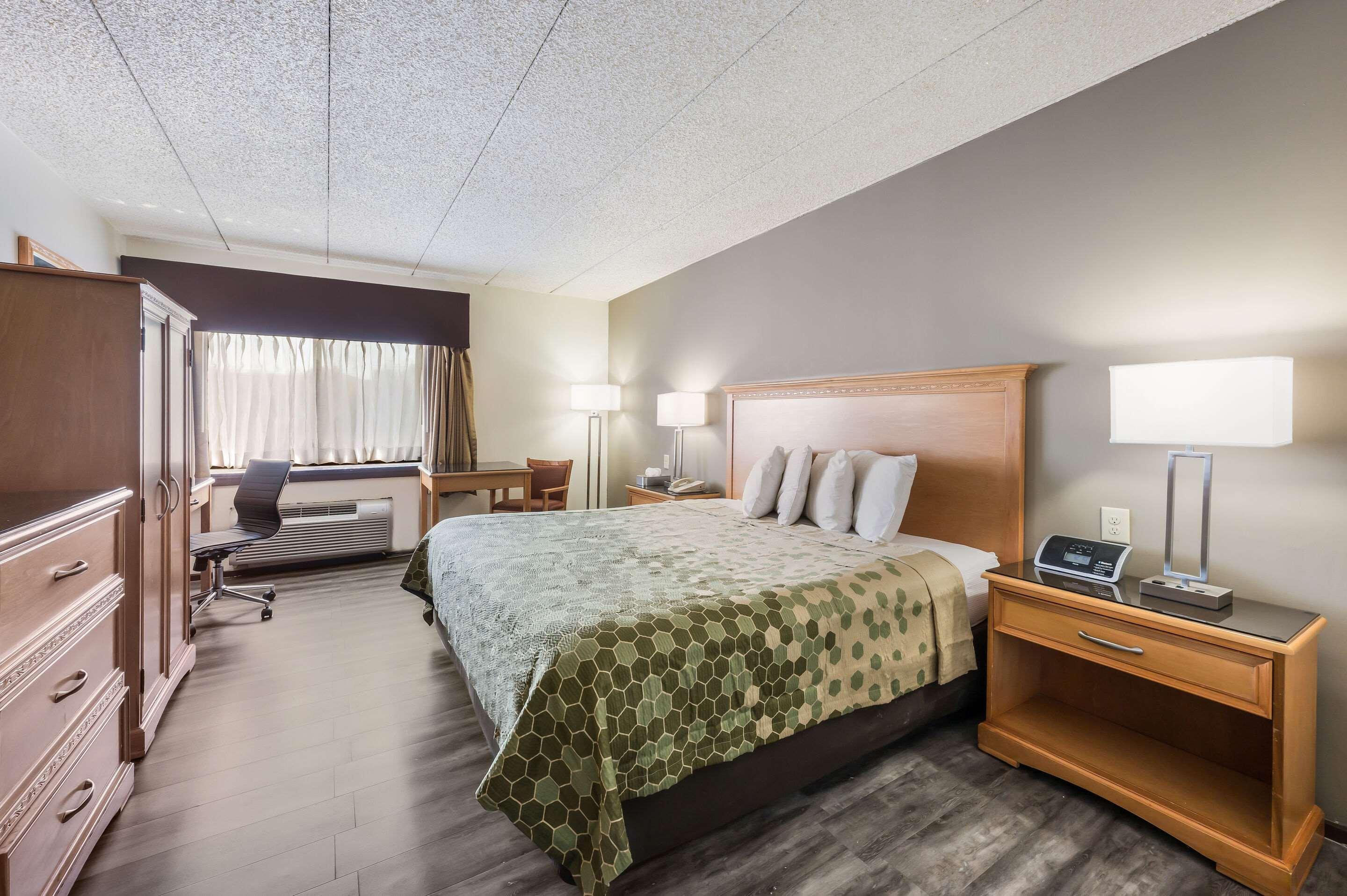Econo Lodge Quakertown Ngoại thất bức ảnh