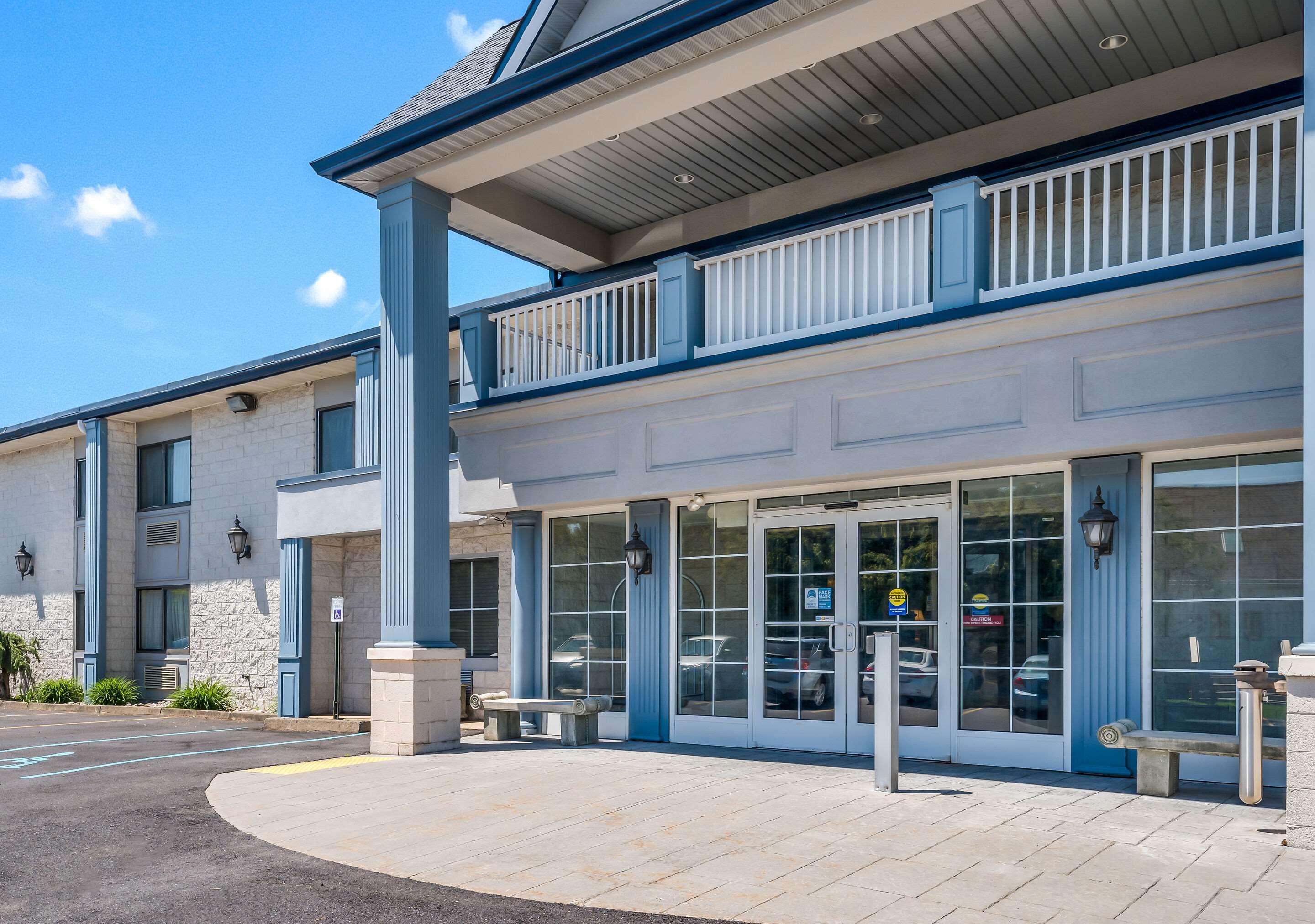 Econo Lodge Quakertown Ngoại thất bức ảnh