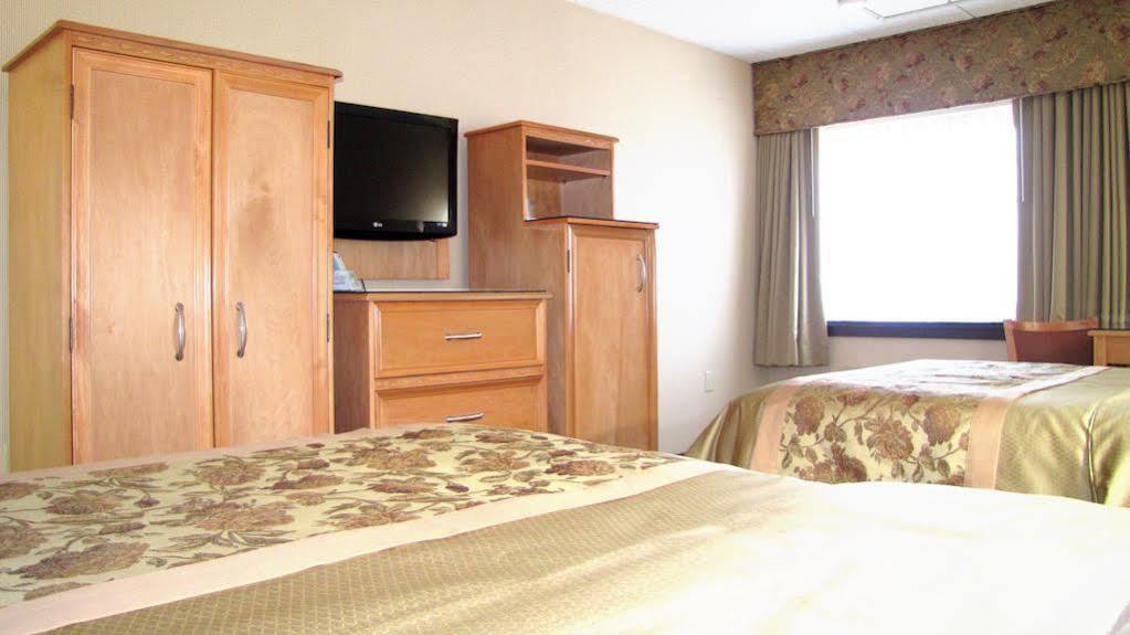 Econo Lodge Quakertown Ngoại thất bức ảnh
