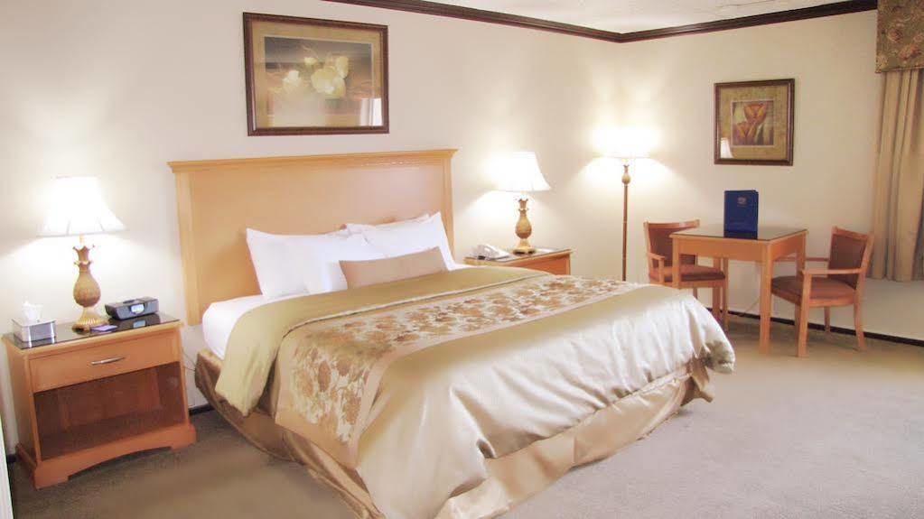 Econo Lodge Quakertown Ngoại thất bức ảnh
